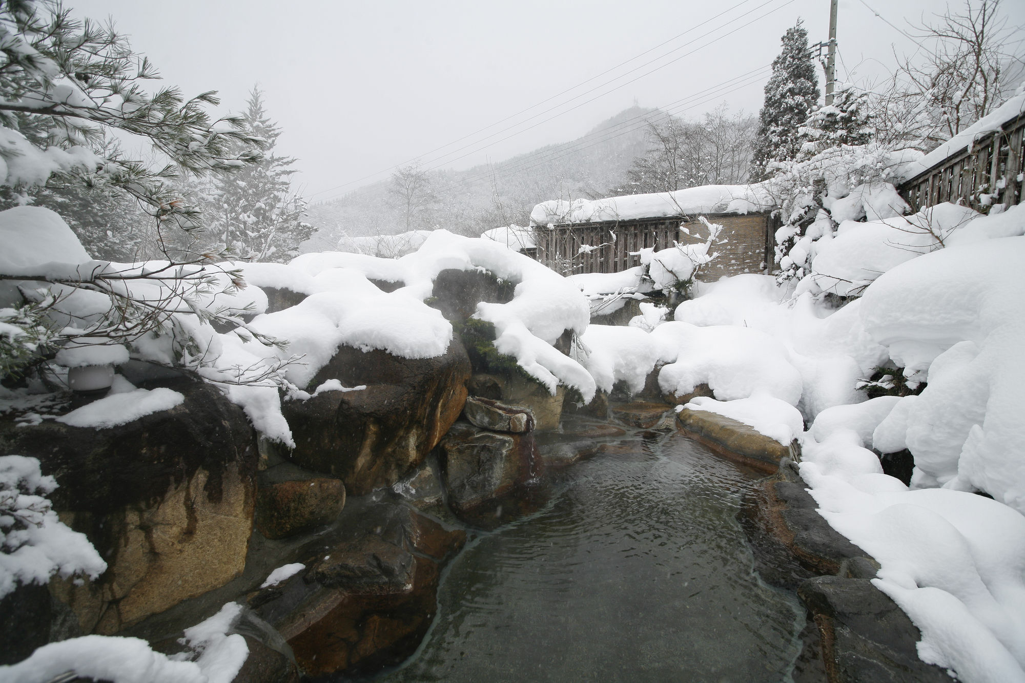 تاكاياما Ryokan Kutsuroginoya Yuu المظهر الخارجي الصورة